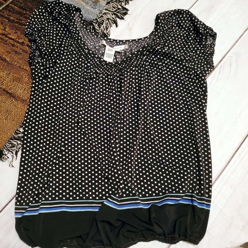 5/25 Max Studio S Stretchy Black White Polka Dot Blouse